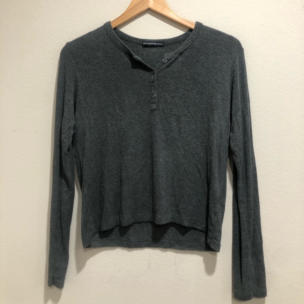 Brandy Melville long sleeve shirt